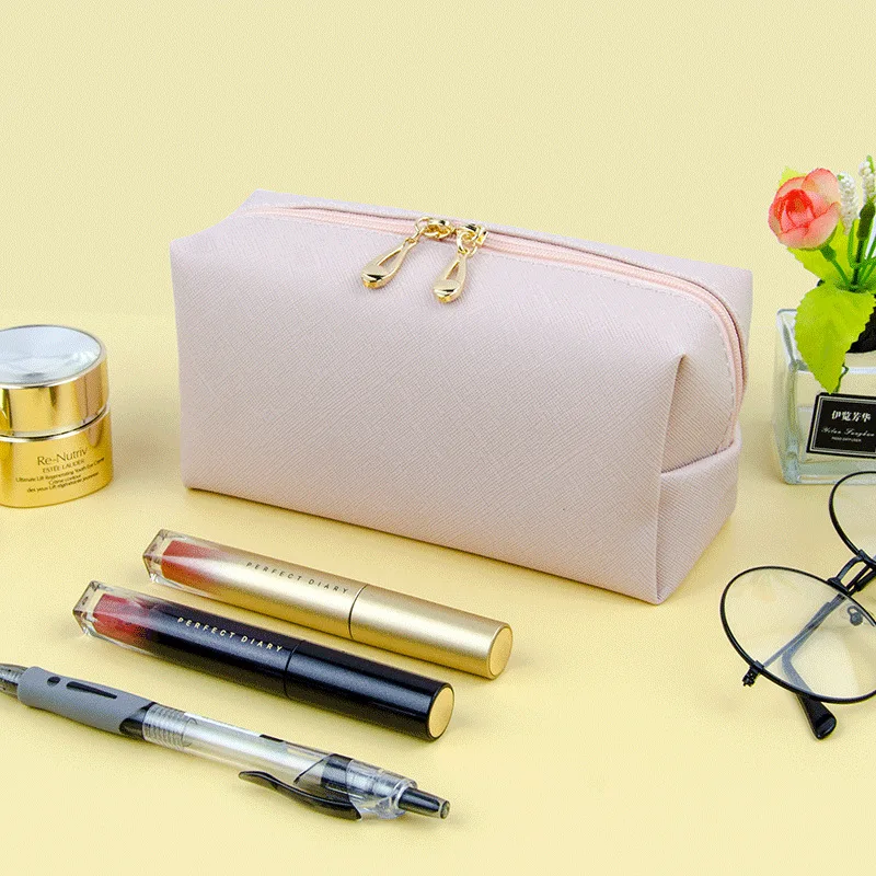 Pequeña bolsa para maquillaje, estuche para lápices, organizador de cosméticos portátil.
