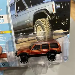 Johnny Lightning 1/64 JL B6 Jeep Cherokee XJ Metallic Orange-Red Die-cast Alloy Car Model Gold Medal Collection