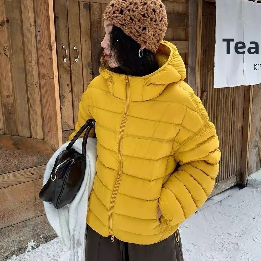 Winter Cotton Jacket Women's Short Loose Fit Fashionable Hooded Turtle Back Commute Coat Warm Comfortable Korean Style
