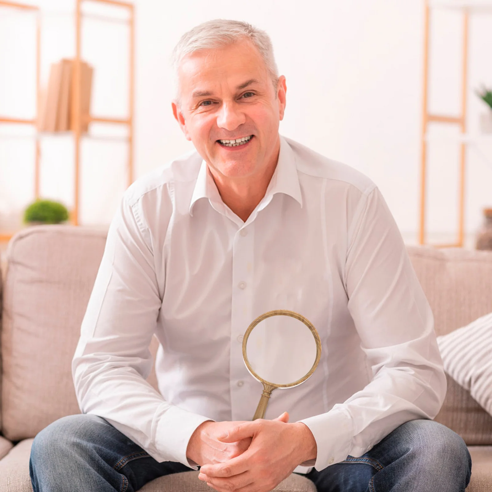 

Retro Wood Grain Glass for Office Reading Vintage Style Loupe with Khaki ABS Handle Vertical Mirror