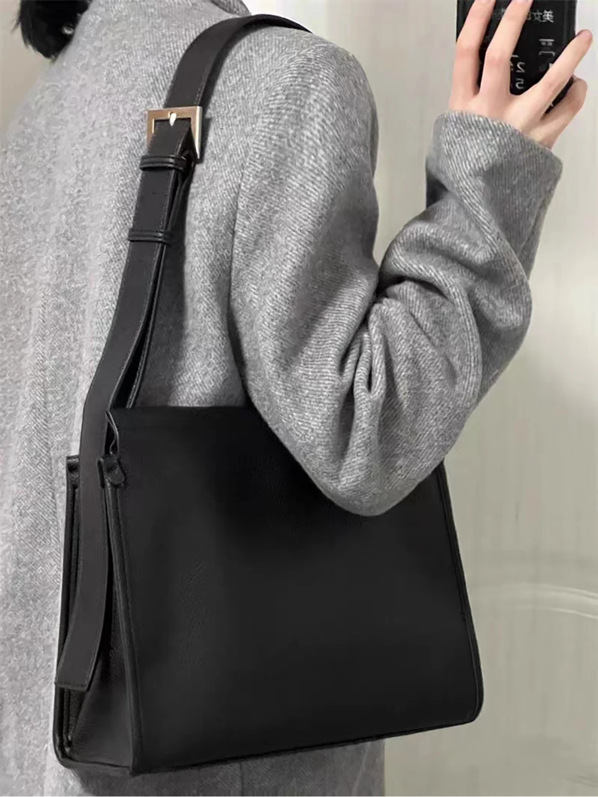 Duża pojemność dla dojeżdżających z szerokim ramieniem torba na pasku typu Crossbody kobiet nowa tekstura miękka skórzana Tote torba na co dzień czarne torby na ramię