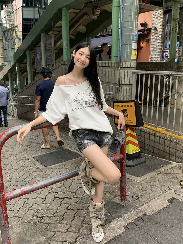 

Женская летняя повседневная свободная футболка, модный уличный стиль, универсальный топ с буквенным принтом для горячей погоды