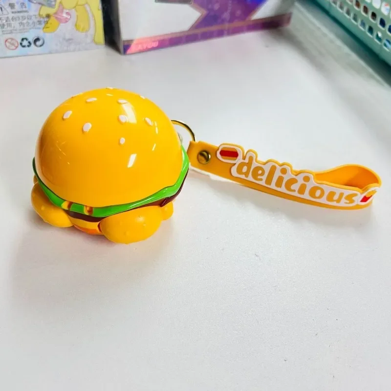 ใหม่น่ารัก Party Transformation Burger Fry พวงกุญแจของเล่นเด็กสนุกเครื่องประดับสร้างสรรค์