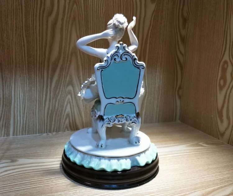 European ceramic character ornament, beautiful girl dancing ballet, girl porcelain puppet, high-end handicrafts, creative luxury