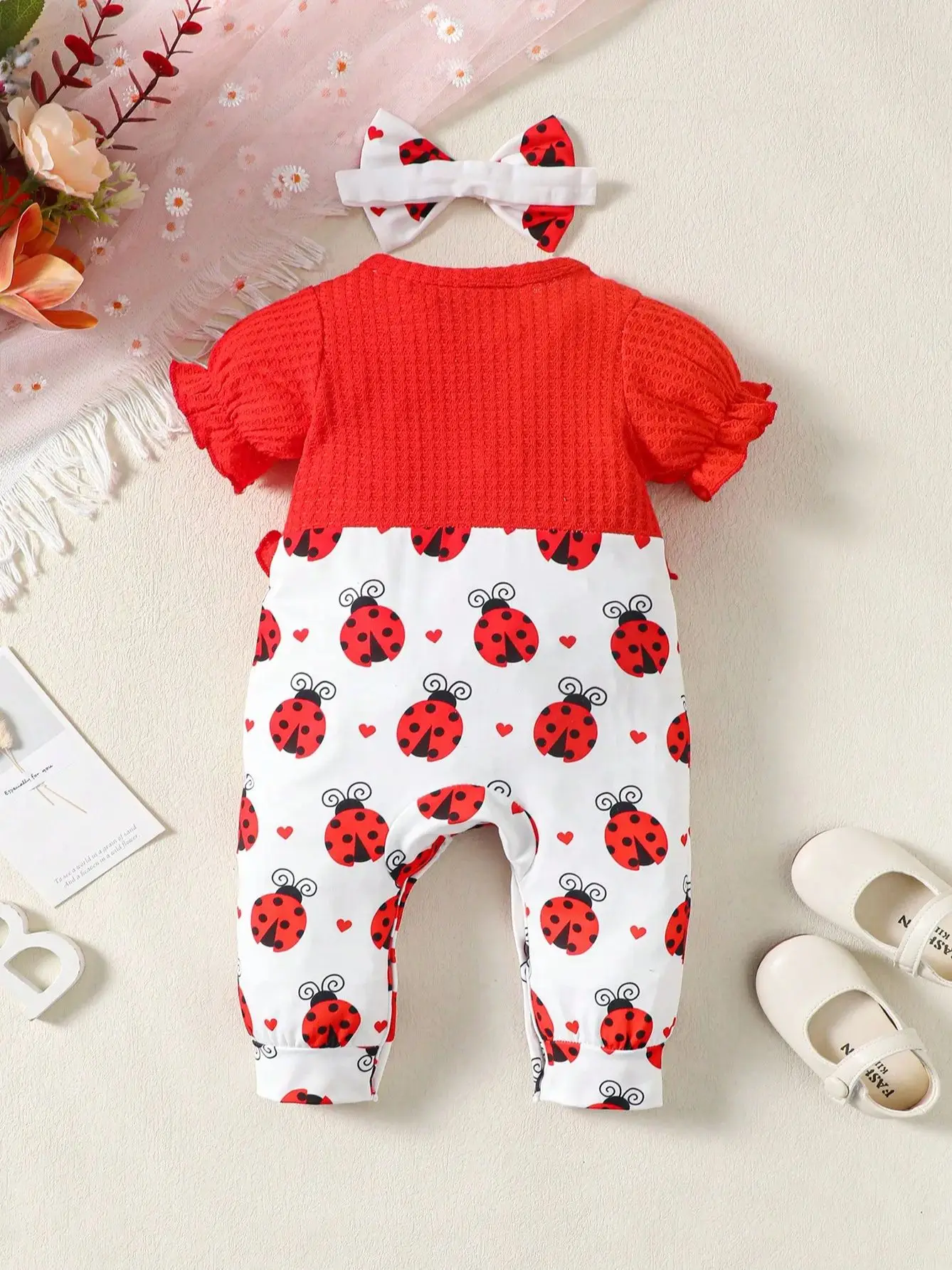 0-2 Year newborn  baby Girl Summer round neck short sleeved Beetle peach heart printed jumpsuit