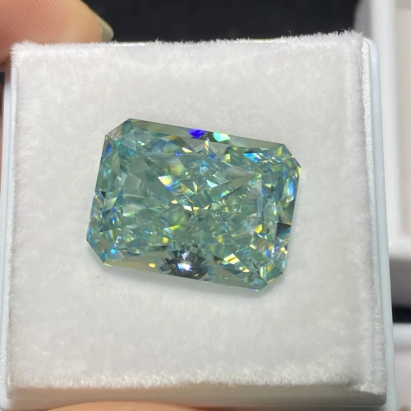 

Pirmiana 15x20mm Green Blue Color Moissanite Crushed Ice Radiant Cut Loose Gemstone For Diamond Jewelry Making