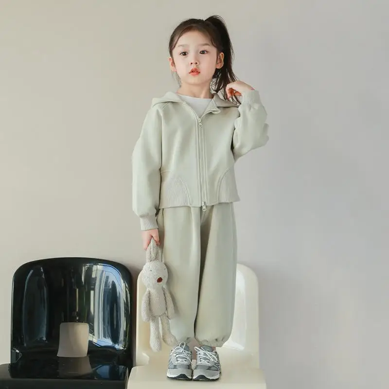 

Girls' spring and autumn casual hooded suit 2024 spring children's foreign style outside loose sweater sweatpants two pieces