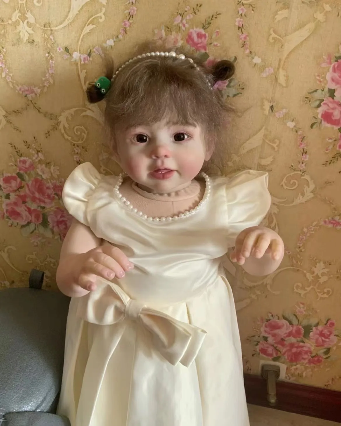 

FBBD Customized Limited Supply 28inch Reborn Baby Doll Bonnie Standing Girl With Hand-Rooted Hair Different Dress