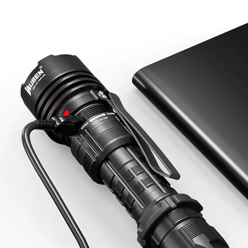 WUBEN T1 2000ルーメン 防水充電式戦術懐中電灯