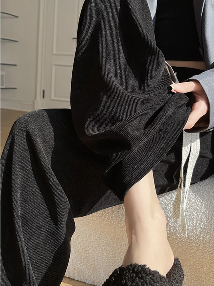 Pantaloni invernali a gamba larga foderati in pile addensato Pantaloni termici da donna con coulisse a vita alta Streetwear Pantaloni sportivi casual per tenere al caldo