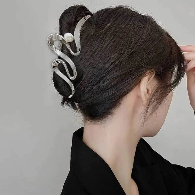 

Gold Geometric Design Women's Hair Clip Fashion Imitation Pearl Luxury Party Party Gift Side Clip Ladies Hair Accessories 2025