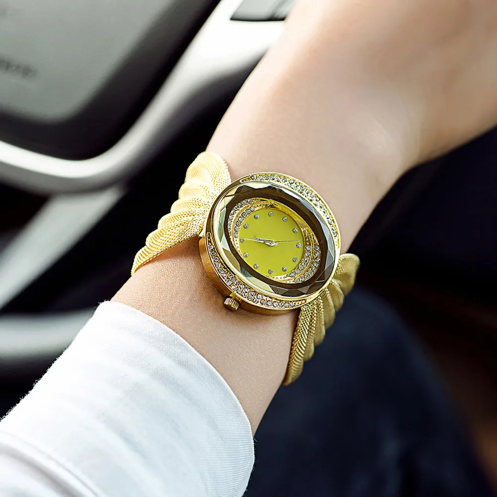 

1Pcs Fashion Oval Wide Band Watch Chic Mesh Strap Casual Wristwatch Women Quartz Stylish Timepiece Watch for Women