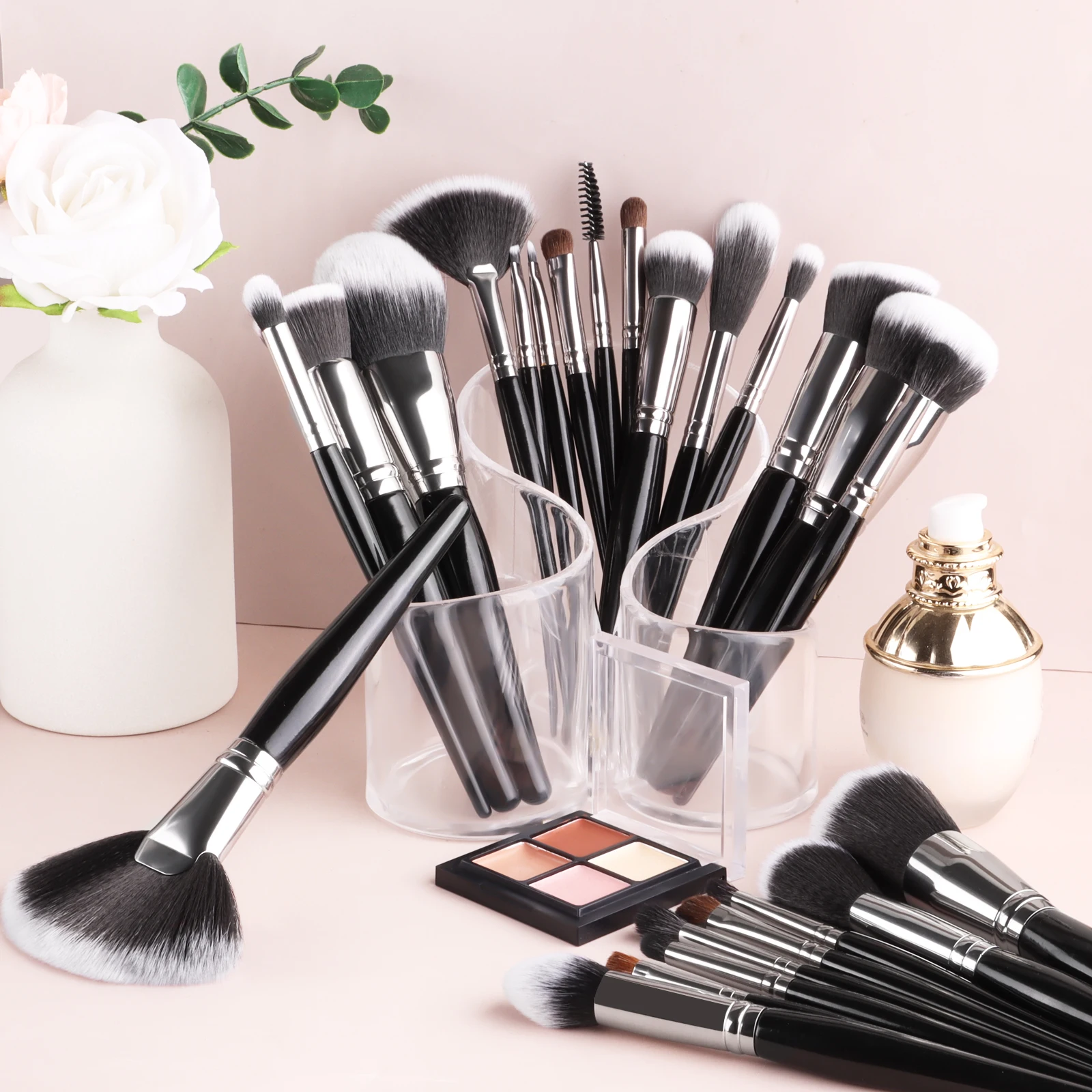 25Pcs Multi-type Makeup Brushes, Fan Highlight, Powder, Blush, Eyeshadow & Eyebrow Brushes for Face & Eye Makeup