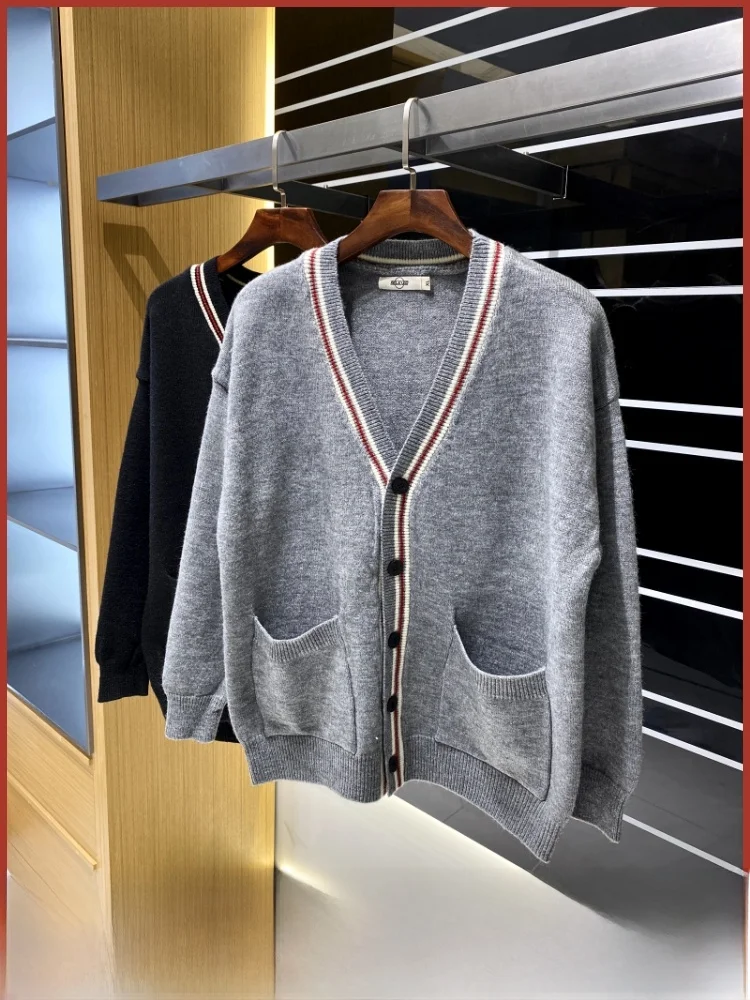 

Knitted Sweater Coat V-Ne Casual Versatile Color Stripe Pattern Autumn Winter Youth Faion Loose Fit Long Sve