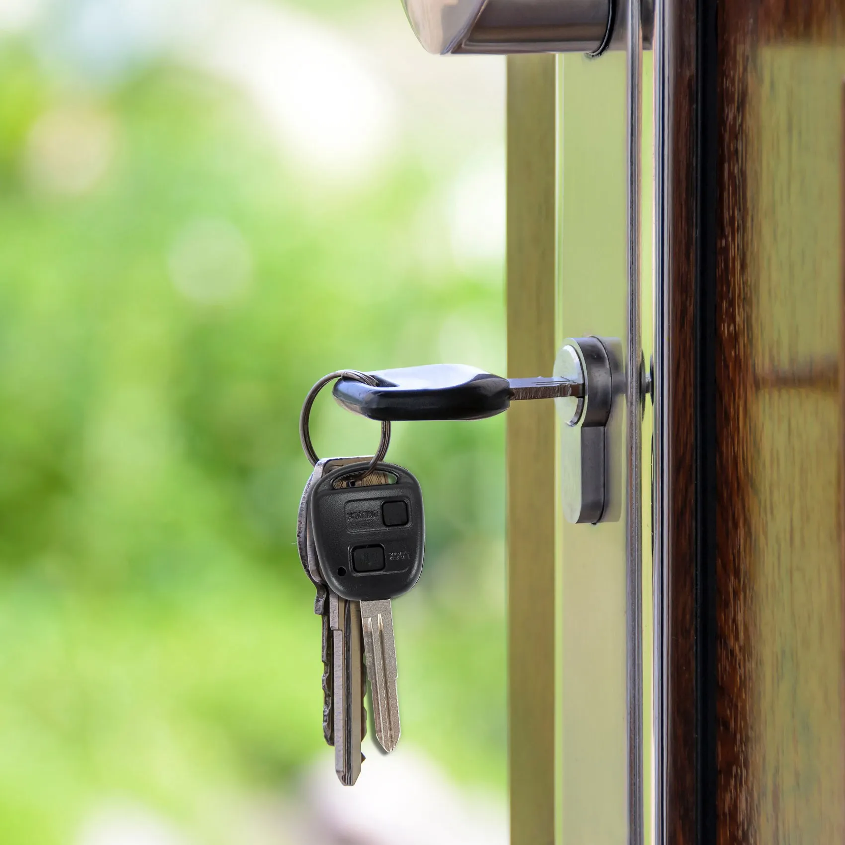 غلاف مفتاح عن بعد لتويوتا ياريس ، 2 زر