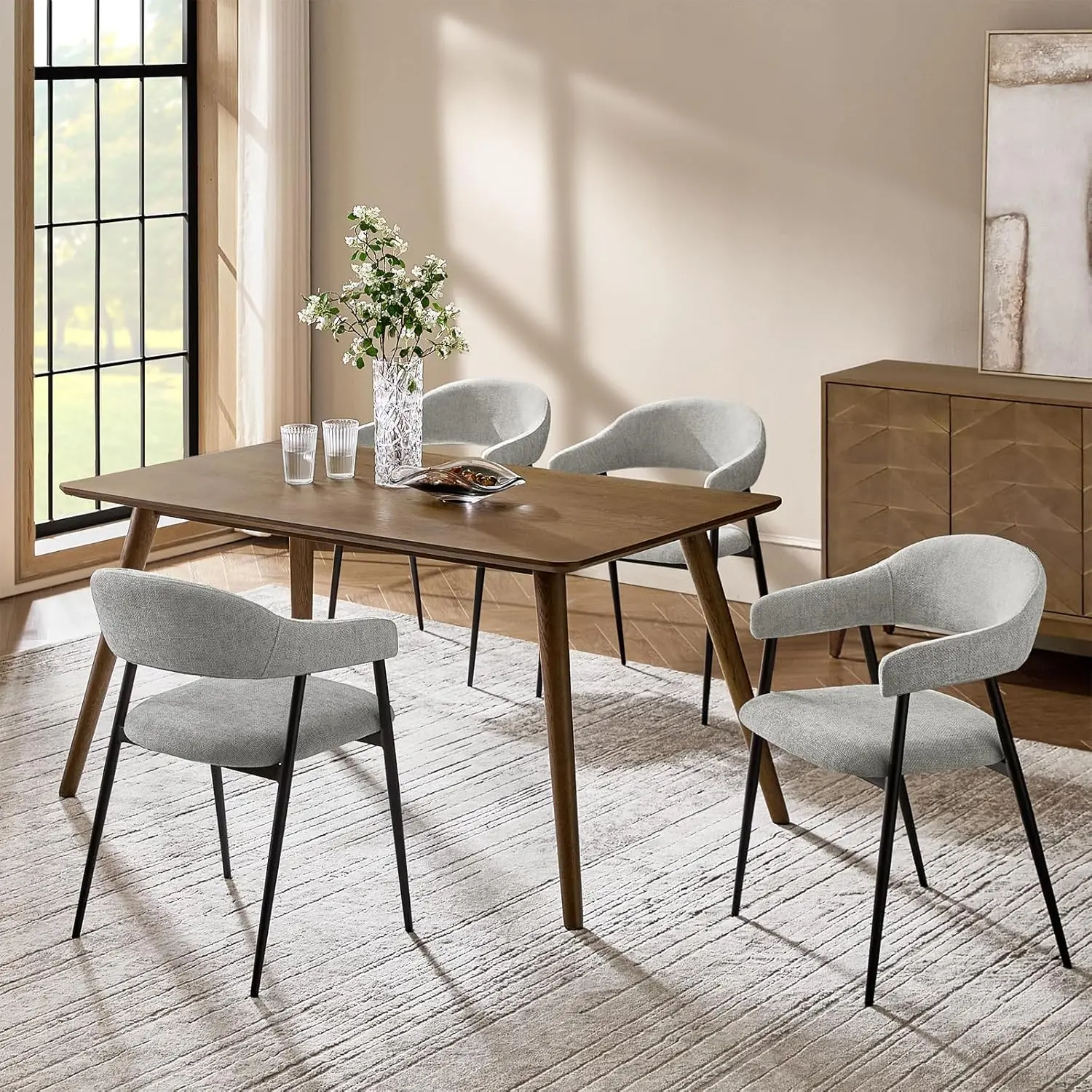 

Современный комплект из 4 обитых тканью обеденных стульев с металлическим каркасом, мягкими подлокотниками и изогнутой спинкой, серый, на заказ