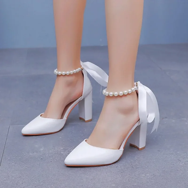 

Women's New Luxury Pearl Rhinestone Wedding Party Thick High-heeled Hollow Pointed Single Shoes