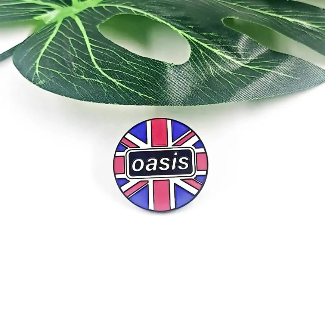 Oasis Band Badge คลาสสิกอังกฤษ Rock Band เข็มกลัด Rock ผู้ที่ชื่นชอบจัดระเบียบหมุดโลหะคอนเสิร์ตพัดลมเสื้อผ้าอุปกรณ์เสริมของขวัญ