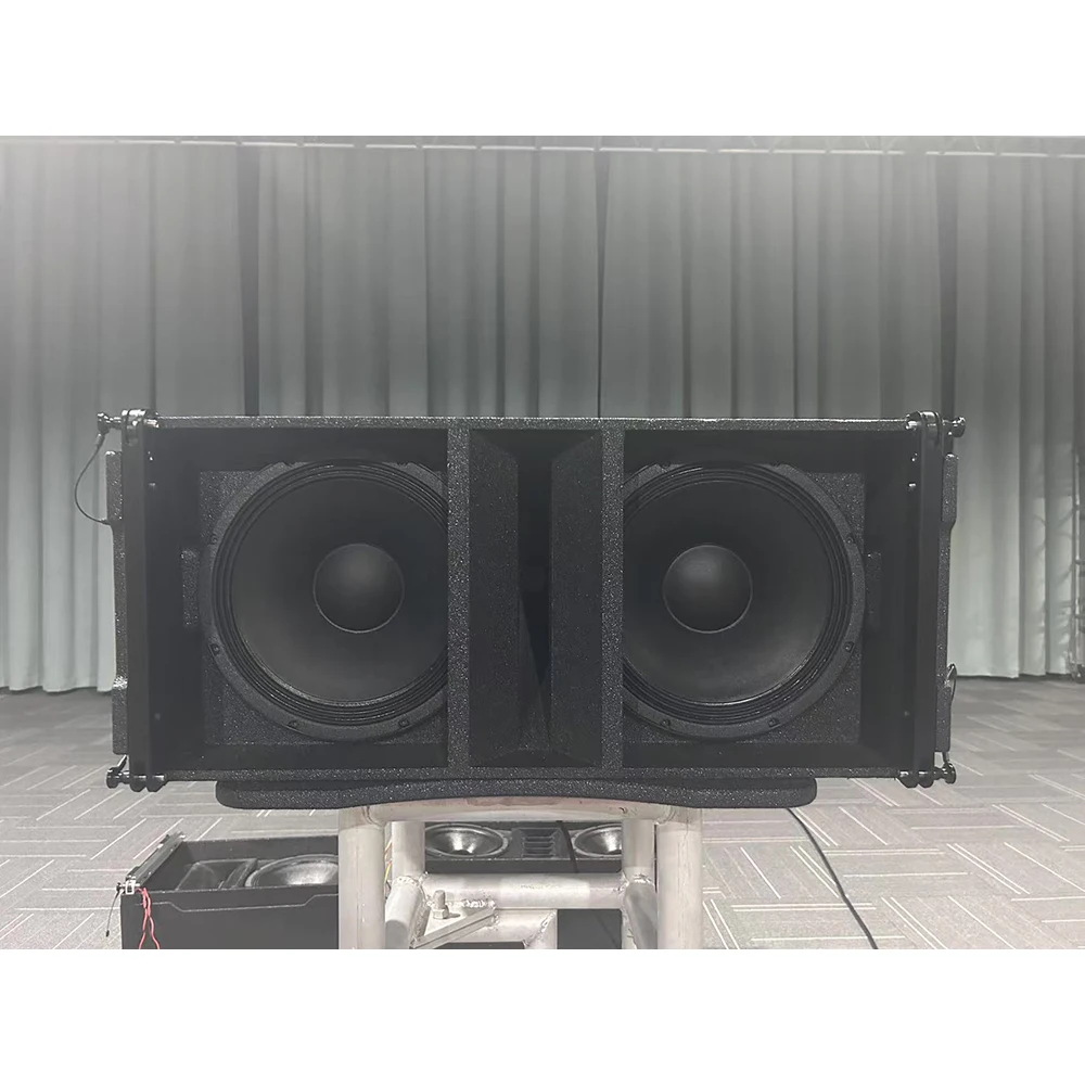 Dual 12 Inch 2 Ways Line Array Speaker Professional Sound System Professional Audio For Outdoor Indoor Event