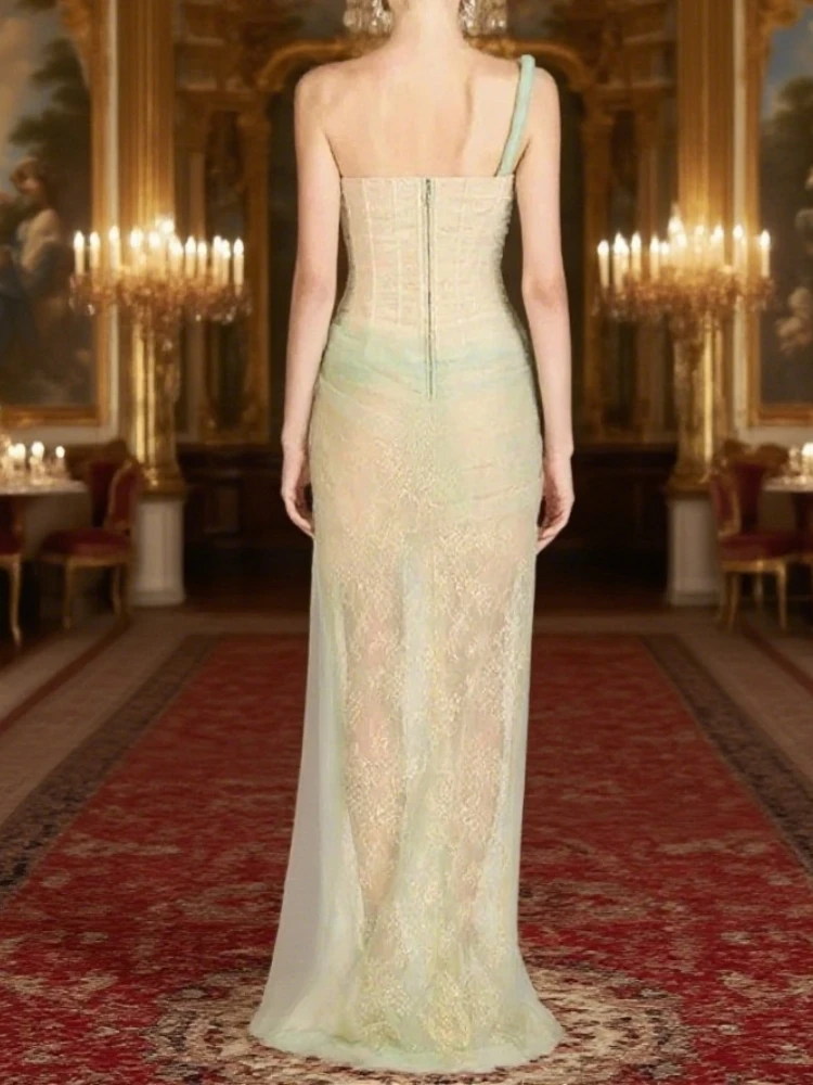 Um ombro primavera rendas vestidos de baile ruch sexy até o chão vestido de noite plissados arábia vestido de festa personalizado