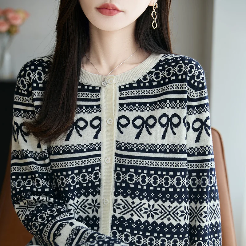 

2025 Autumn Winter Retro Cardigan for Women Women's Long Sleeve Knitwear Top Fall Jersey Jacket Jumper Outerwear