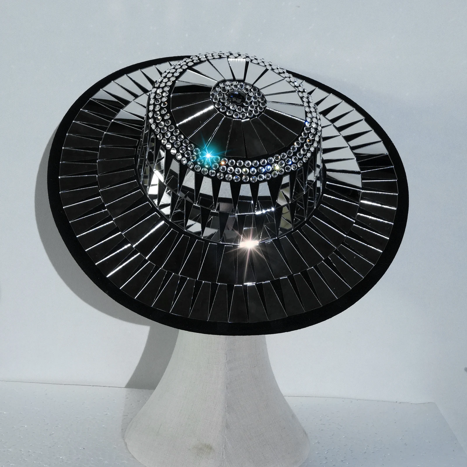Nuevo sombrero de espejo negro de Jazz con diamantes de imitación, actuación de fiesta de cumpleaños, baile de graduación, ropa de cantante, colocación, traje de Drag Queen