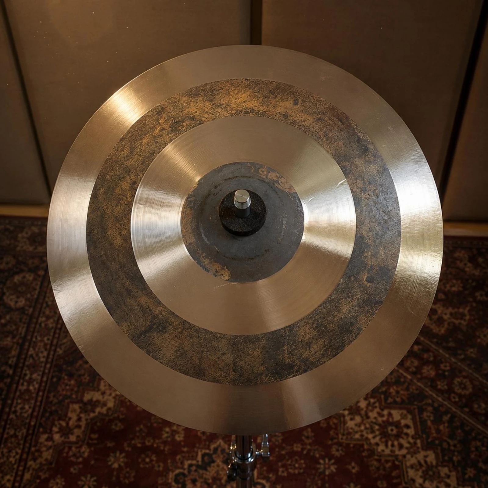 

13.5-Inch Cymbal Polished Areas Music Gear