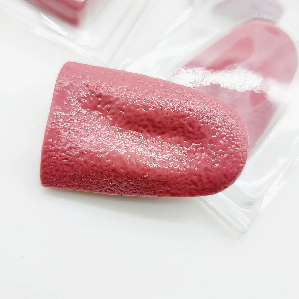 2 Pcs Fake Tongue April Fool\'s Day Props Toys Prank Realistic Silica Gel Light Weight Joke