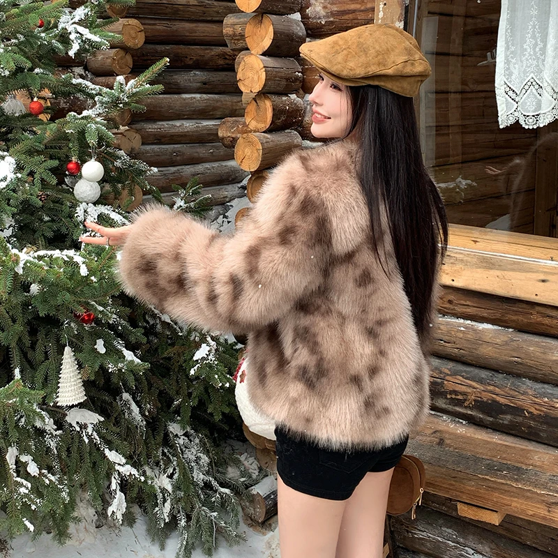 Women's Faux Fur Blended Fur Fall/Winter Long Sleeve V-Neck Korean Clothing Winter Wear Slim Fit Fashion Women Coat 4