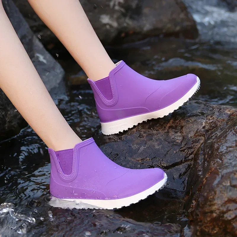 Fashion Rain Shoes for Women Rubber Boots Platform Ankle Boots 2025 Autumn Winter Slip on Women Booties Work Shoes Botines Mujer