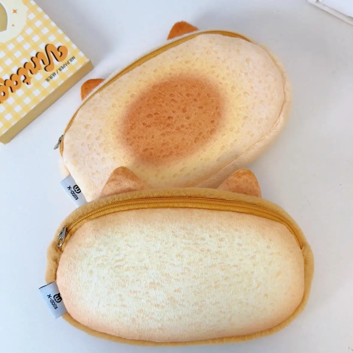 Cute plush pencil case Pencil case Large capacity cat creative pencil case