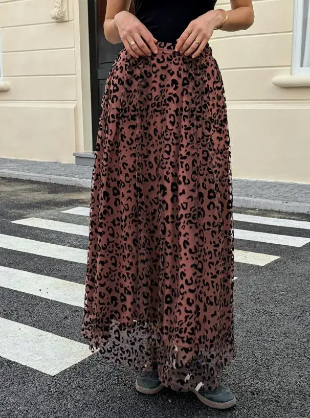 

Autumn and Winter Spicy Girl Leopard Print Long Skirts for Women's Clothing Temperament Commuting Women's Fashion Sexy Skirt