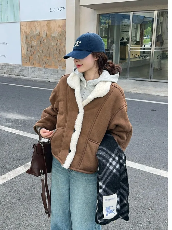 

plus Size Women's Retro Thiened Fur Jaet Autumn Winter New Loose Versatile Leather And Fur Inteated Top High Waist Long...