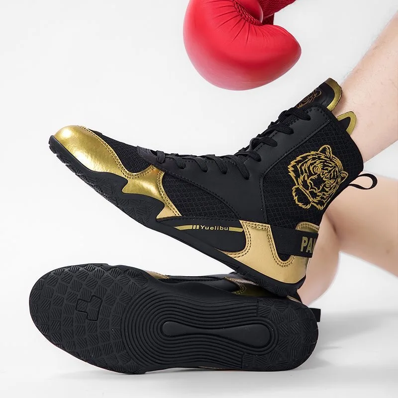 

Luxury Brand Men Women Wrestling Boots Gold Red Boxing Shoes Unisex Designer Fighting Boots High Top Gym Training Shoes