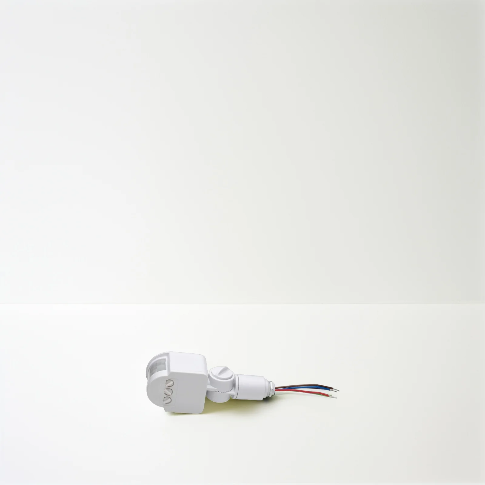 

Infrared Motion Sensor Light Switch 12V DC LED Fresnel Lens Controller Home Lighting Parking Garages Schools