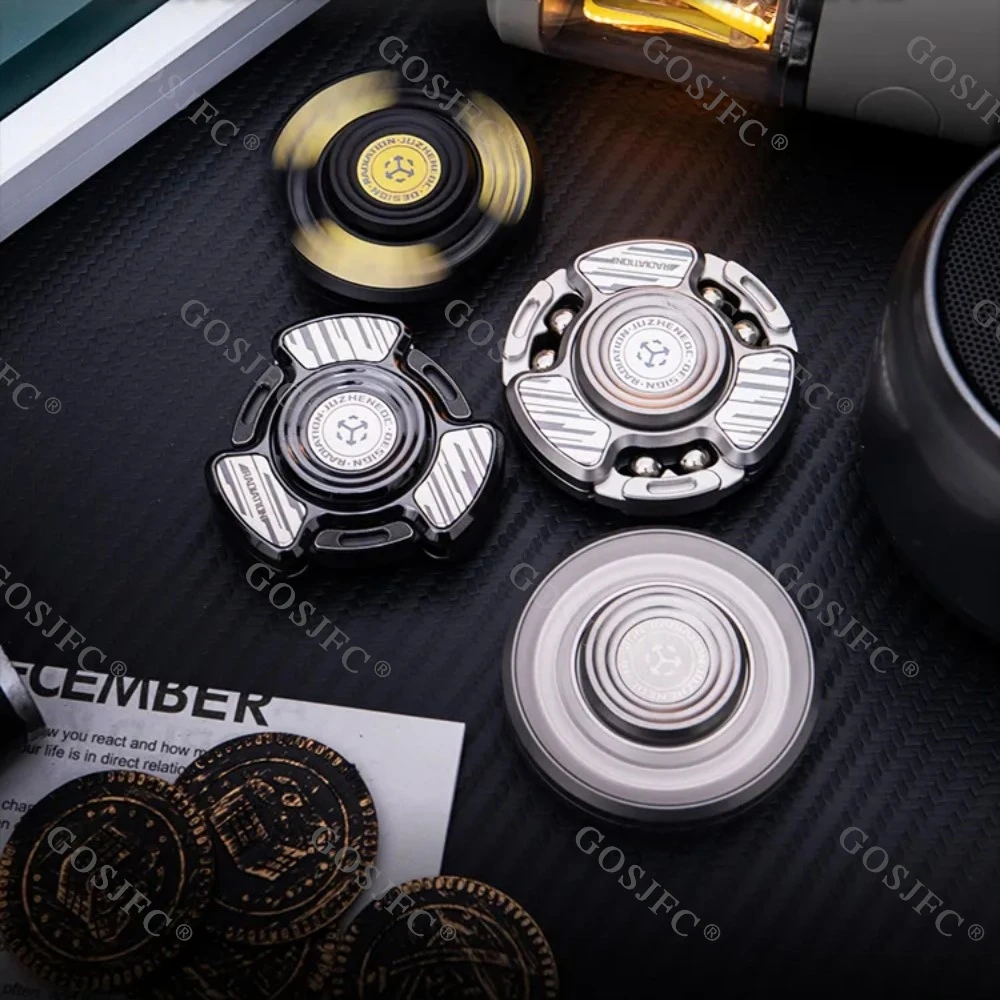 JUZHEDC تململ سبينر بكين المحدودة التيتانيوم مفتوحة مسمار الدوران ثلاث أوراق الدوران لعبة لتخفيف الضغط ألعاب متململة للبالغين