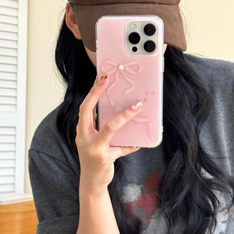 

Pink Pearl Bow Phone Case Suitable for Apple17/16PROMAXPersonalized Protective CaseiPhone15/14P