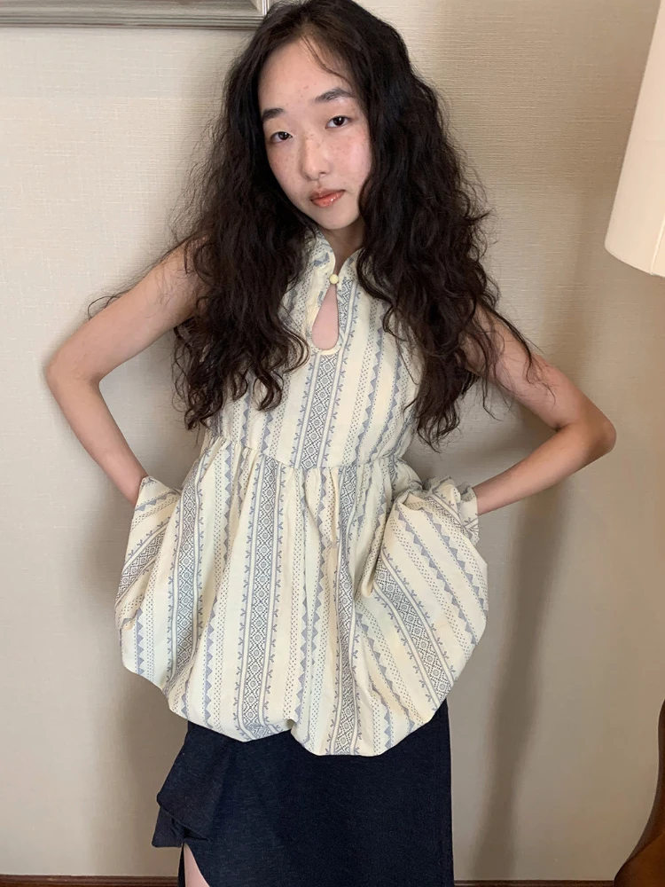 

Fashion Vintage Blouses Stand Neck Sleeveless Hollow Out Patchwork Print Shirts Summer Female Slim Chinese Style Women Clothing