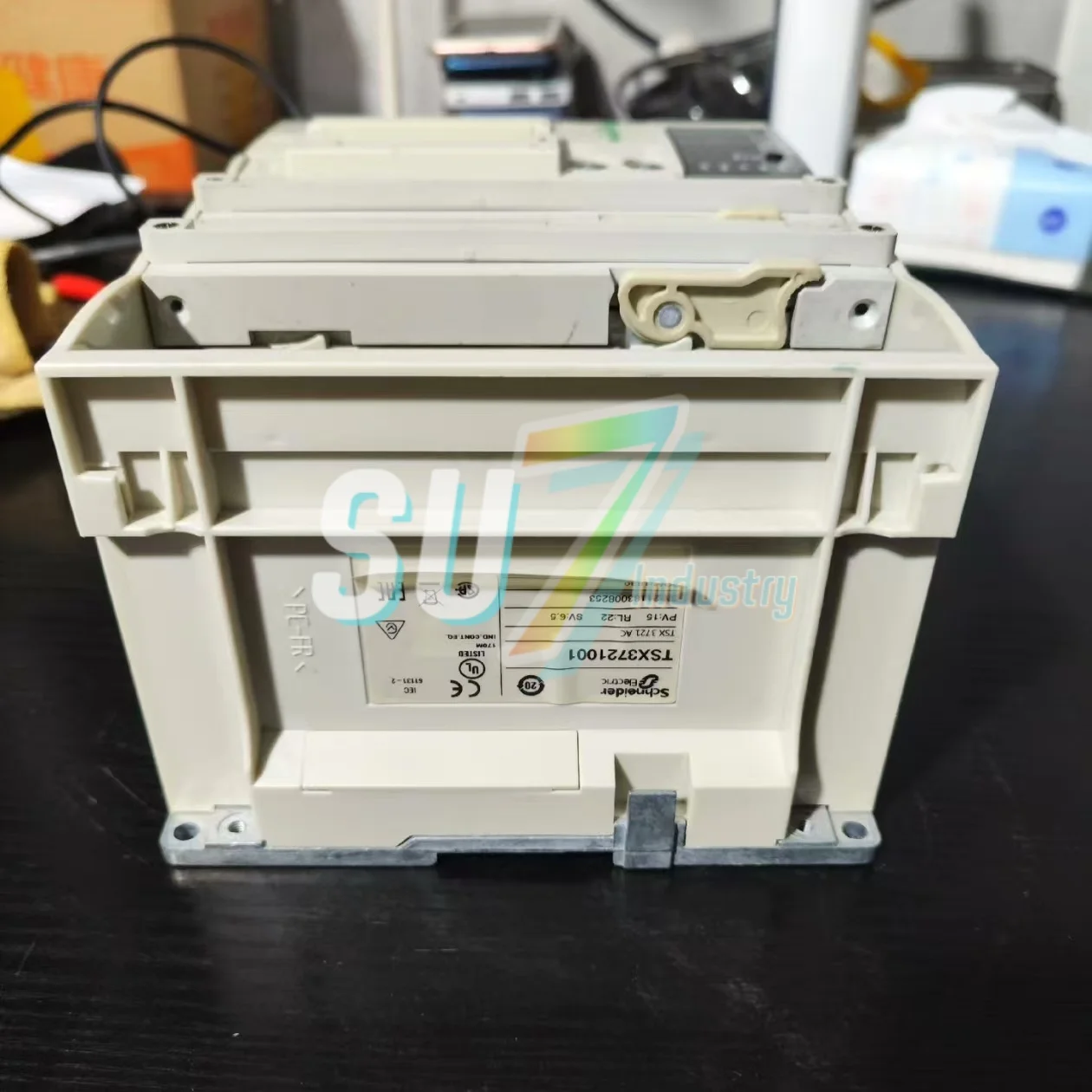 PLC ベースユニット TSX3721001 新品箱入り