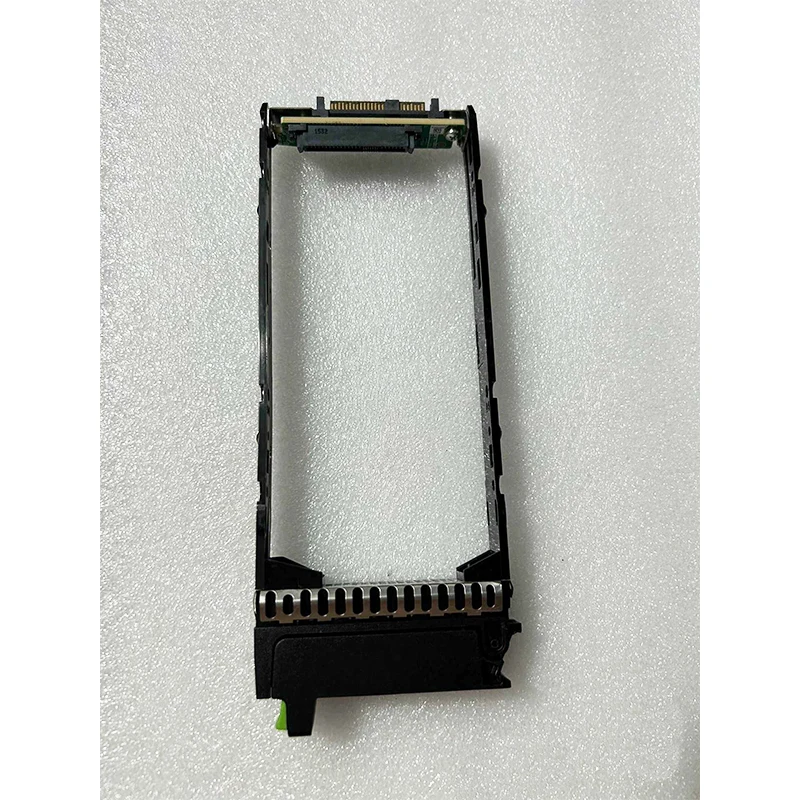 Y042-Adapter für Fujitsu CA32562: Perfekte Lösung für den Austausch von Festplattenträgern im Eternus DX S3