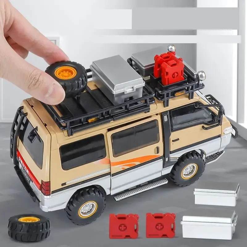 1/24 三菱デリカキャンプバン MPV おもちゃの車モデルダイキャスト車両ミニチュアプルバックサウンド & ライトコレクションギフト子供のため