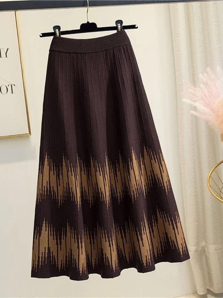 2024 autumn and winter new Korean version of the fashionable high-waisted fresh mid-length wavy knit skirt