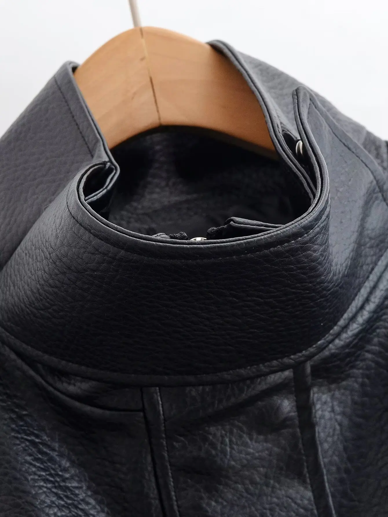 Cross-border feminino outono e inverno europeu e americano gola cintura ajustável cordão jaqueta de couro de comprimento médio