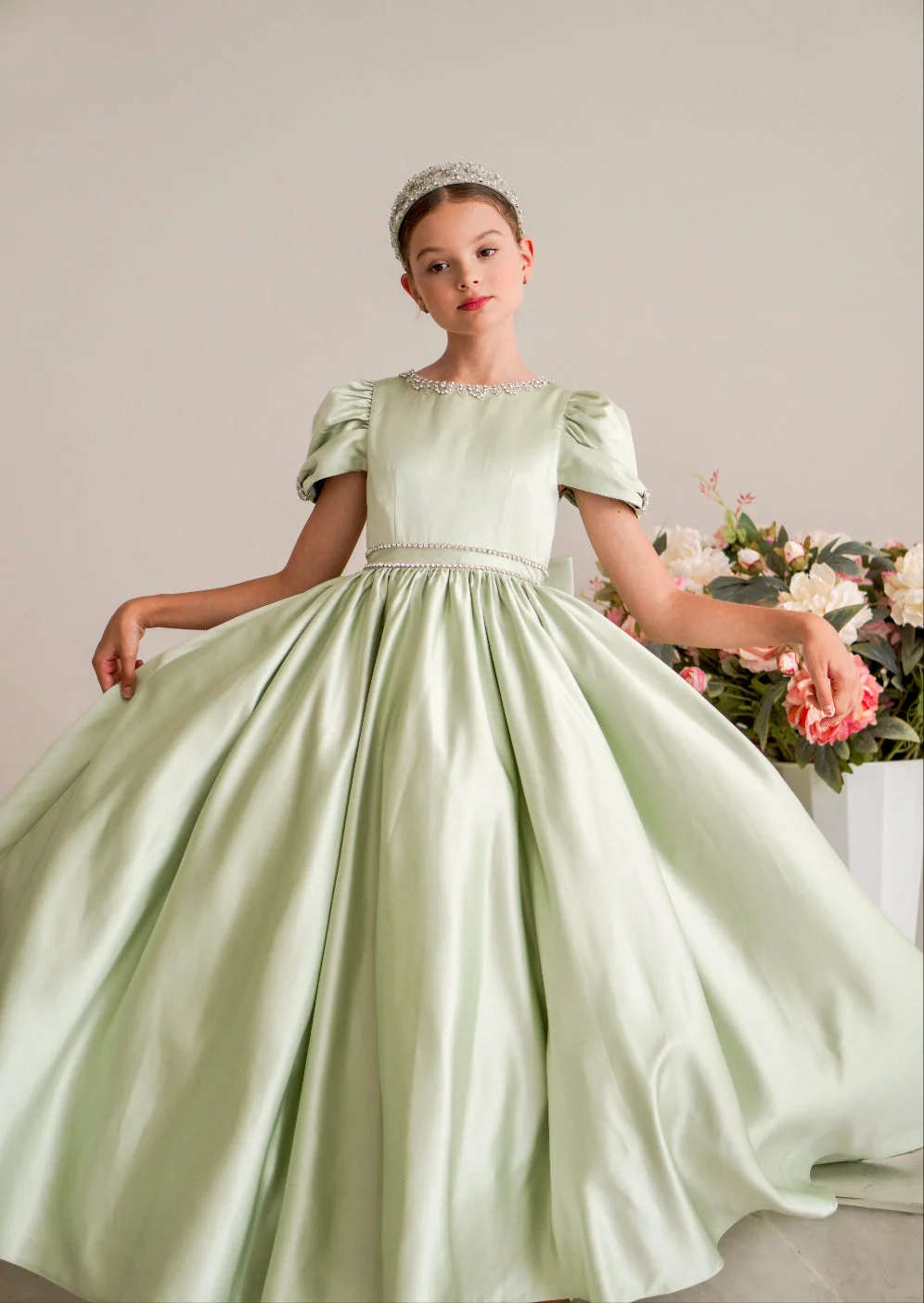 Mint Green Satin Diamond Flower Girl Dress Elegant Pearl Rhinestone Trailing A-Line Princess Dress Girls Communion Party Dress
