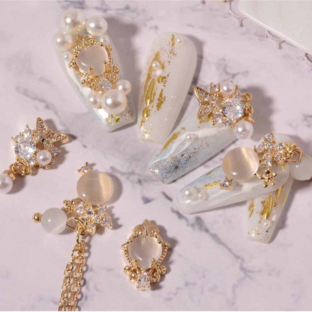 DIY Luxury Pearl Charms Opal Bear Nail Art Jewelry Crystal Pendant Chain Nail Art Decorations Nail Rhinestones
