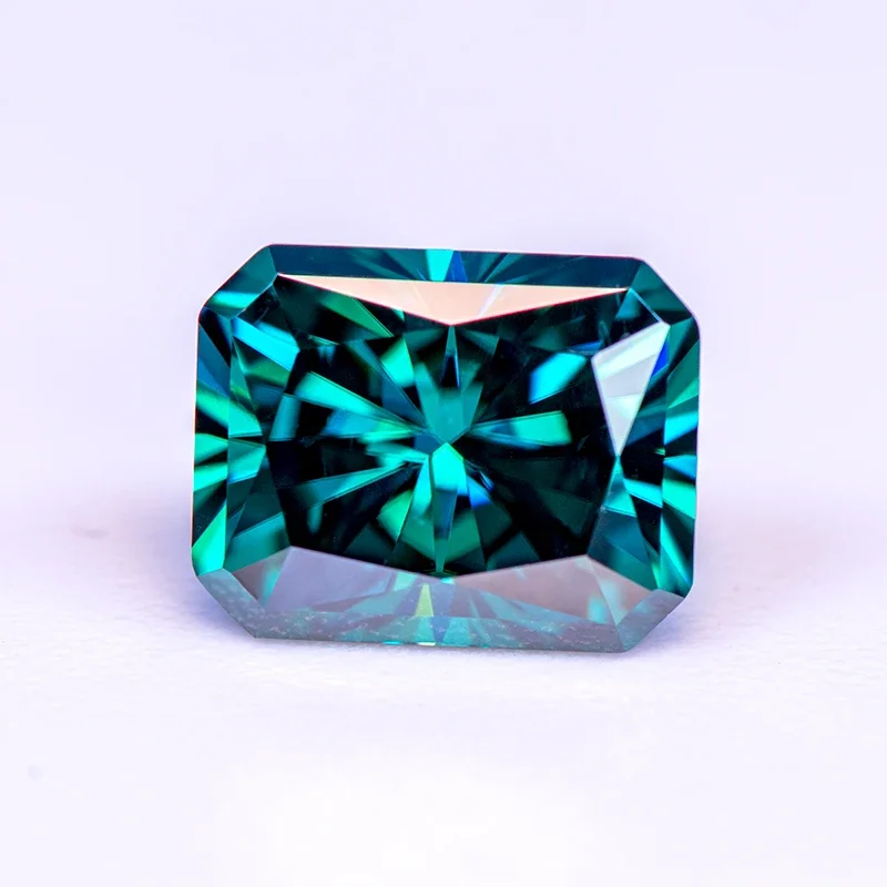 

Moissanite Stone Radiant Cut Primary Color Emerald Green Gemstone Lab Grown Diamond for Charm Woman Jewelry With GRA Certificate