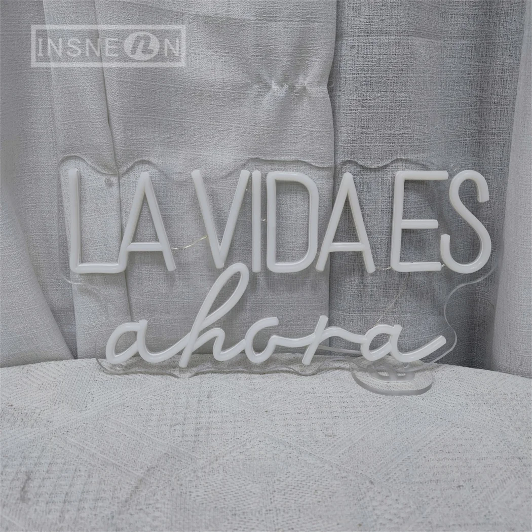 لافتة ليد نيون La Vida Es Ahora معلقة على الحائط ، لافتات نيون أكريليك للغرفة ، ديكور غرفة النوم ، ديكور جداري جمالي ، هدية ضوء ليلي