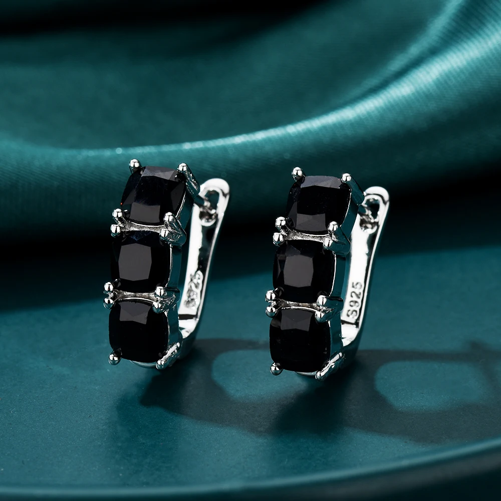 Black Awn 2026 New Simple Silver Color Jewelry Black Spinel Stone Star Cute Party Stud Earrings for Women Bijoux Femme I196