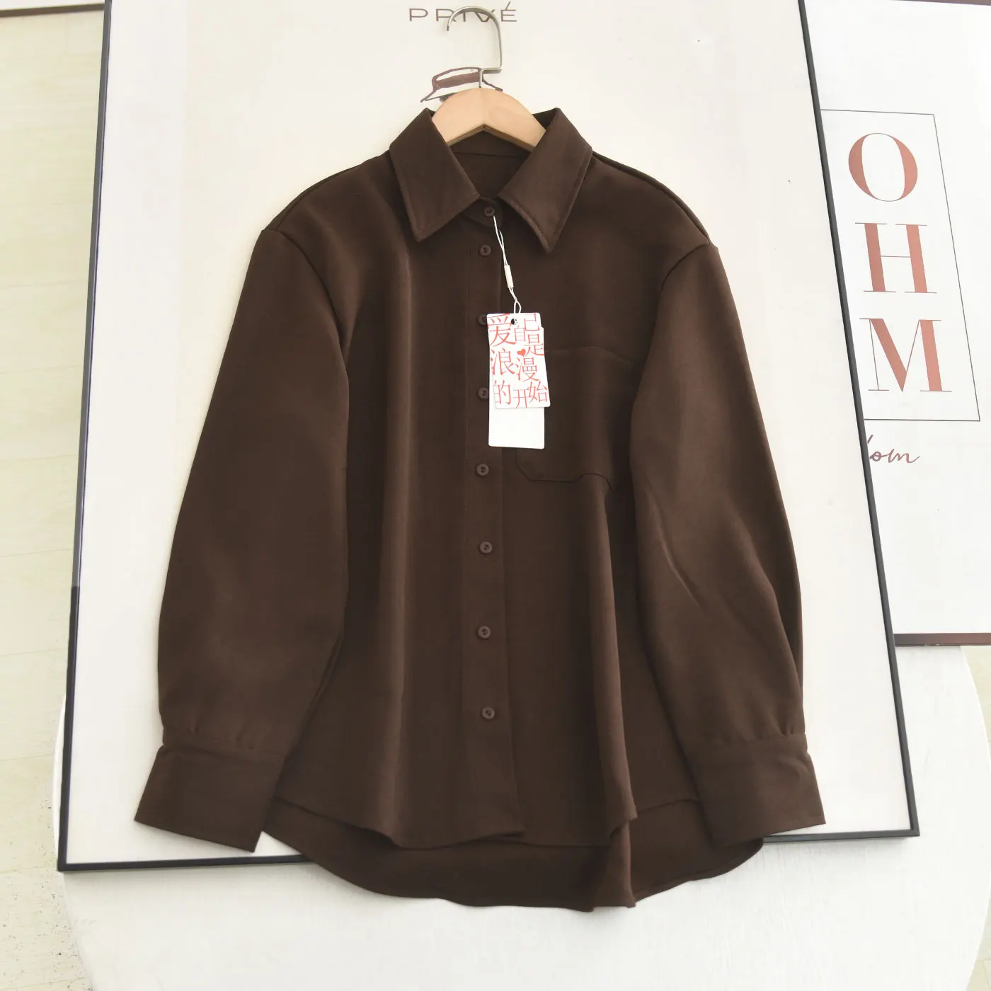 

Свободная повседневная женская рубашка кофейного цвета для работы, осенне-зимняя коллекция, дышащая, с длинным рукавом, на пуговицах