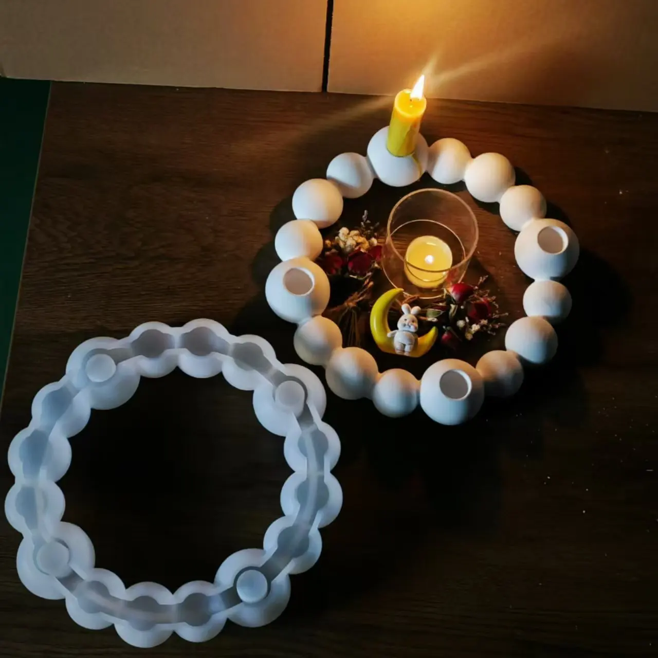 4-hole Ring Candle Holder Silicone Mold DIY Cement Gypsum Pouring Crafts Resin Mold Home Decoration Ornaments